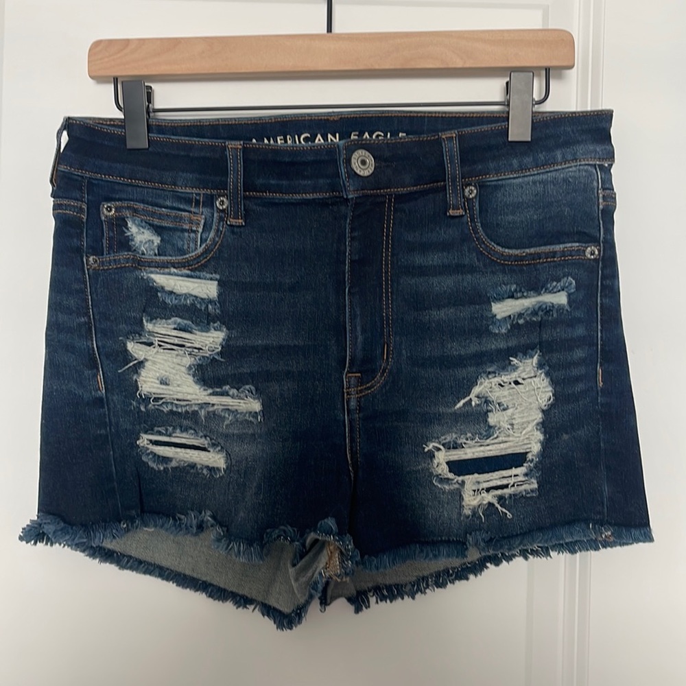 American Eagle Hi-Rise shortie shorts